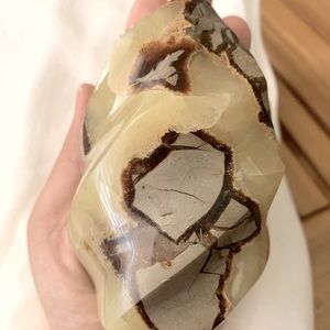 Septarian Spiral Crystal
